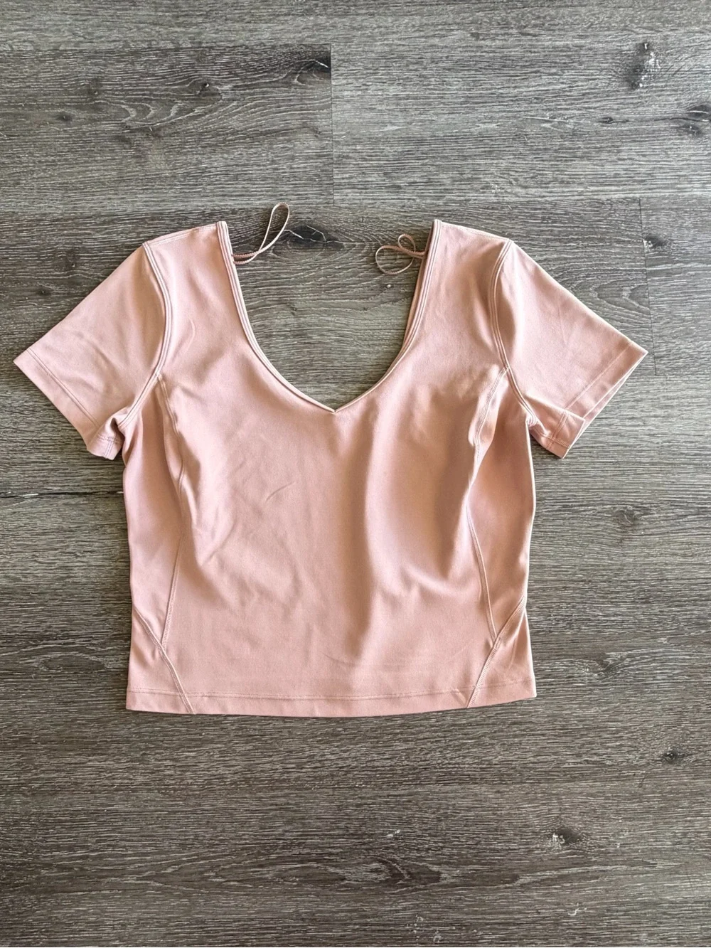 lululemon athletica Short Scoop Crop Top - Blush
